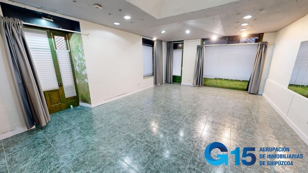 local en venta en hernani